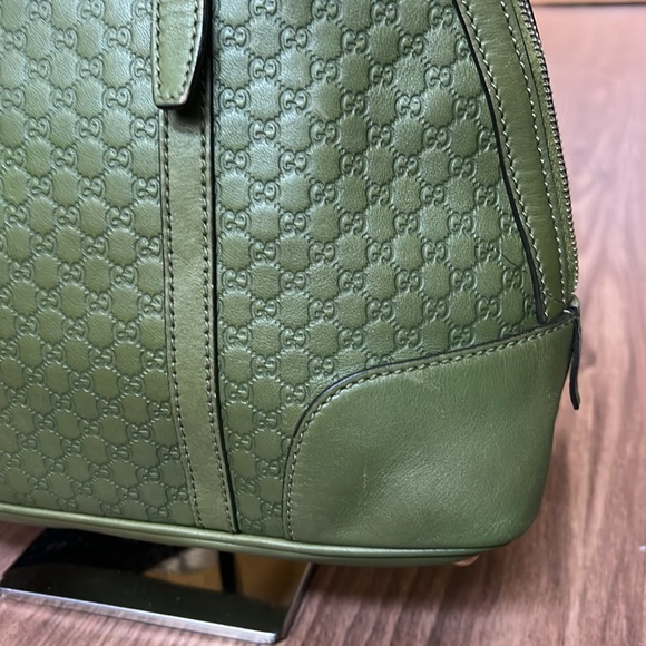 A217 - 💯 % authentic Gucci tote bag - Picture 11 of 16